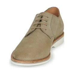 Chaussures Homme Derbies Clarks ATTICUS LACE Beige -Derbies Soldes Boutique 16644860 500 C